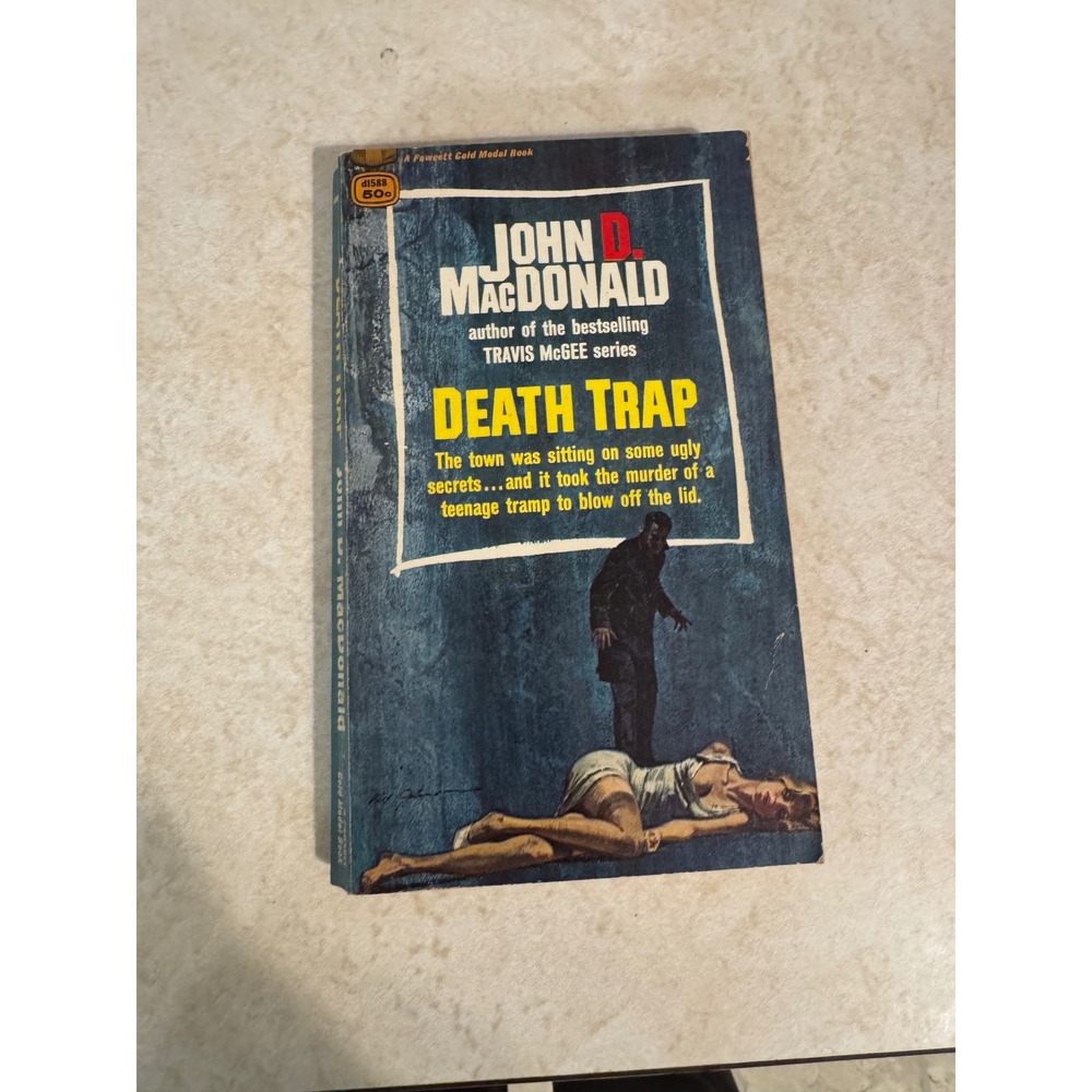 Death‎ Trap John D MacDonald Vintage Fawcett Gold Medal Paperback d1588 1957